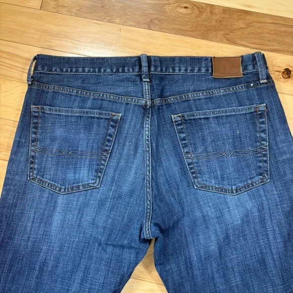 Lucky Brand 221 Original Straight Jeans Mens Sz 38x30 Dark Wash Denim - Picture 3 of 10